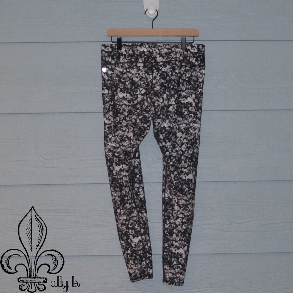 Fabletics Printed Legging - image 5